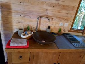 Tentes de luxe La roulotte du petit paradis : photos des chambres