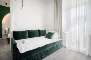 R6 - Boutique Apartments, Best Location By BQA