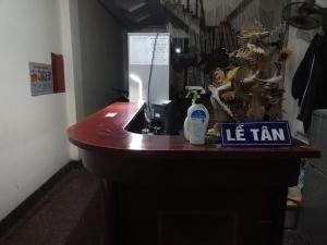 Bảo Lâm - Ngõ 192 Lê Trọng Tấn - by Bay Hostel