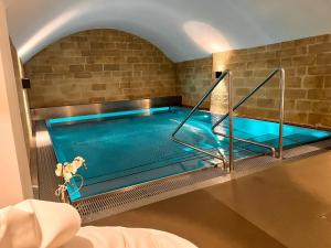 Familienwohnung im Herzen von Bern mit Pool und Sauna