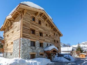 Luxueux 5 pièces avec cheminée, balcon panoramique, proche des pistes - Val-dIsère - FR-1-694-108