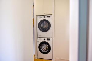 Maisons de vacances NEW Remodeled Home 4Bed/3.5Bath, Walking to BEACH! : photos des chambres