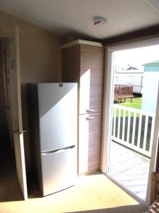 Golden Palm : LE Cottage Gold 8 Berth, Panel Heated