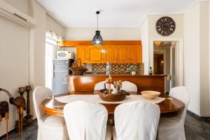 Vickys Cozy Nest, Your Home by the Sea