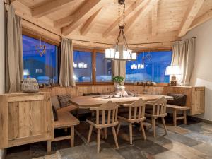 Burghotel Alpenglühn