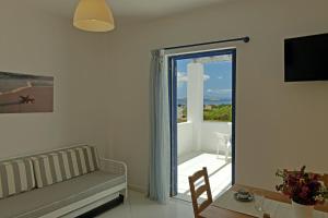 Spanos Apartments Andros Greece