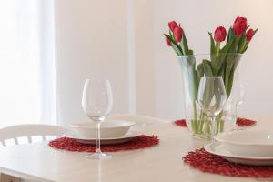 ISG Apartments Bécquer Free Parking inside the building