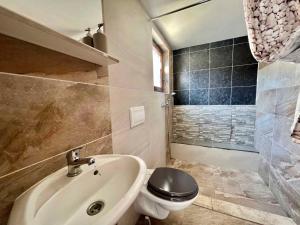 Holiday home in Bribir 41512 