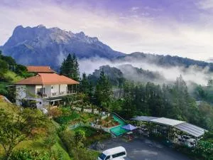 Mountain Valley Resort - Kampong Kinasaraban