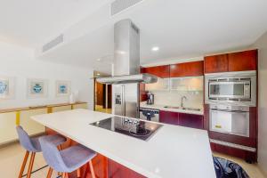 Casa Coral 701 Sur @ Mareazul Beachfront.