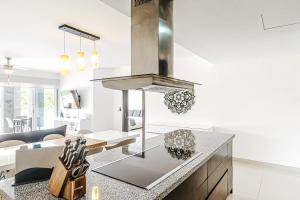 Casa Sueño 703 Sur @ Mareazul Beachfront