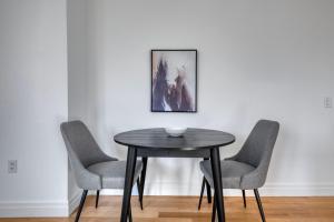 Midtown West 2br w gym wd nr hudson river NYC-1243