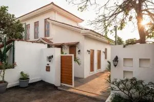 LohonoStays Villa Sobreda - Bardez