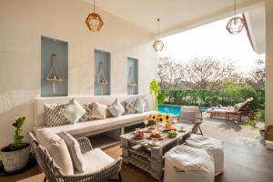 LohonoStays Villa Sobreda