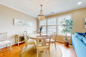 Bayside Resort - 31568 Winterberry Pkwy. #307