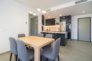 Manola Flamenca Village