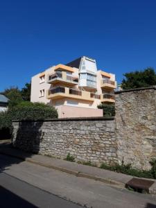 Coralline, Appartement lumineux à 2 pas de la mer.