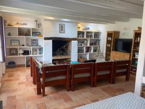 Maison en pierre avec jardin à 1500 m de la plage de Vazen - FR-1-418-157
