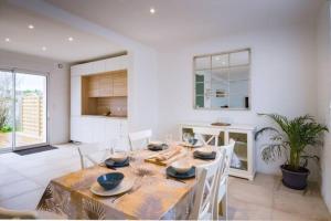 Ty Glas charmante maison 200 m de la plage - 4hvězdičkové hotely ve městě Ploudalmézeau