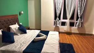 DISHA SILVER PEAK Hotel