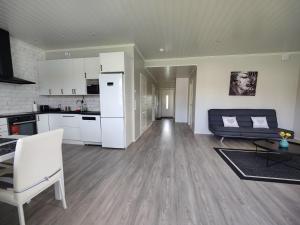 ANDY - Perfect location in the heart of Närpes 75 m2 - Sauna and AC - Built in 2023