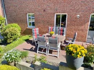 AM ALTEN DEICH - Upgant-Schott