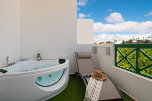 Lanzahost Carmenes Wellness