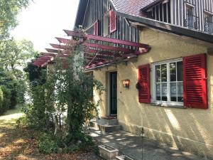 Haus am See - Absolute Rarität, gemütliches Haus mit privatem Seezugang