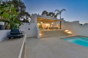 LA CALITA- By Almarina Villas