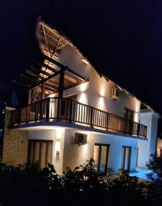 Ocean Front Villa with pool, Zanzibar