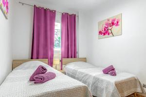 Ocean view Family Apartment in Playa La Arena