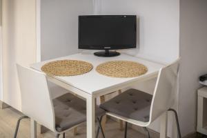 Catalunya Casas Lovely apartment central Barcelona 100m to beach!