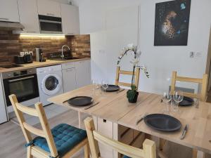 Appartements Studio cosy a 5 minutes de DISNEYLAND PARIS : photos des chambres