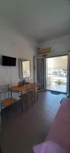 Leylandi rooms - Mítikas