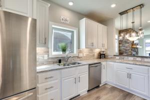 4 Mi to Granby Ranch Home with Mtn Views