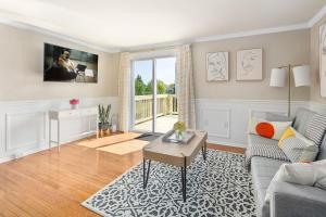 3BR TH 40 Mins from DC, Pets OK, Fenced Yard