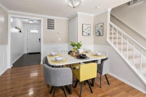 3BR TH 40 Mins from DC, Pets OK, Fenced Yard