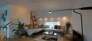 RüSternSuite, Nähe RÜ & Messe, Museum Folkwang, NETFLIX - Essen