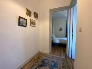Villas Maison de Charme - 4 Chambres - Courette & Parking Gratuit : photos des chambres