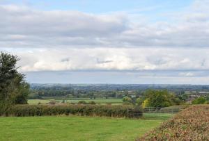 Nr Bicester Village 5 Star Luxury on farm