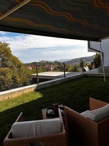 Campervan romantic getaway in Old Town Brasov