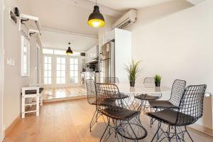 Prime location with terrace