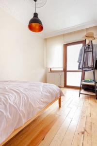 Central location with 2 bedrooms