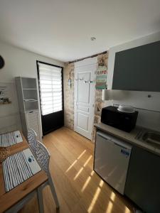 Maisons de vacances Chez Miquel-Anges, location meublee et independante : photos des chambres