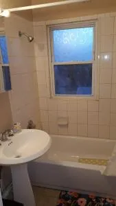 Historic West End Stays - Bloomfield