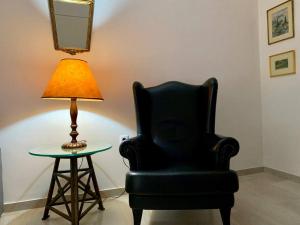 Alexas Downtown Apartment