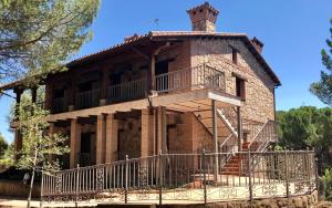 Casa Valdesanmartin - Country House, 10500sqm, Pool, Paddel & Bbq
