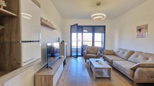 Apartment 501