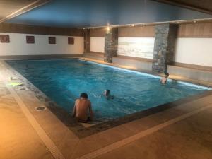 Appartements Superbe appart cosy, piscine terrasse, ascenseur. : photos des chambres