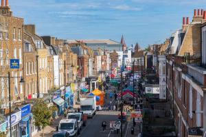 Spacious Home on Chapel Market